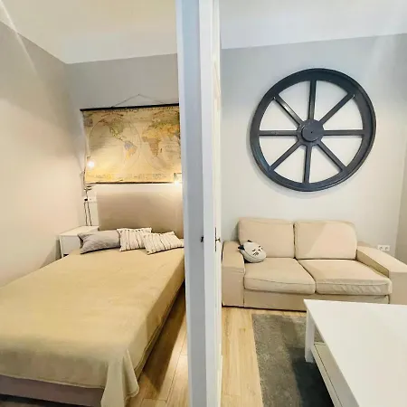 Apartment Akacfa *