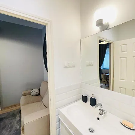 Apartment Akacfa